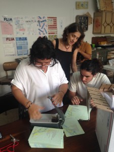 Production of poem card at Imprisora San Juan Sachs5